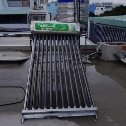 Máy năng lượng mặt trời 130L TÂn Á Đại Thành